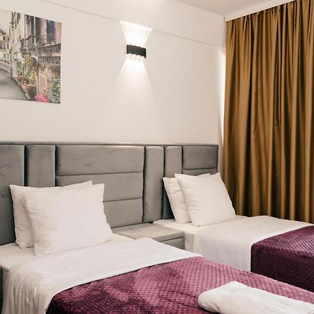 Hotel Lajka Luxury Ulcinj Exterior photo