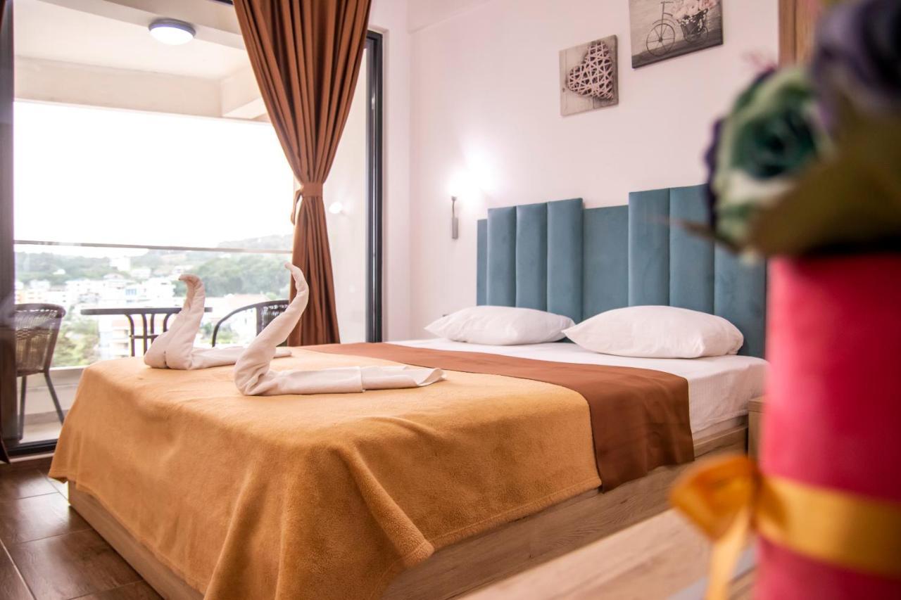 Hotel Lajka Luxury Ulcinj Exterior photo