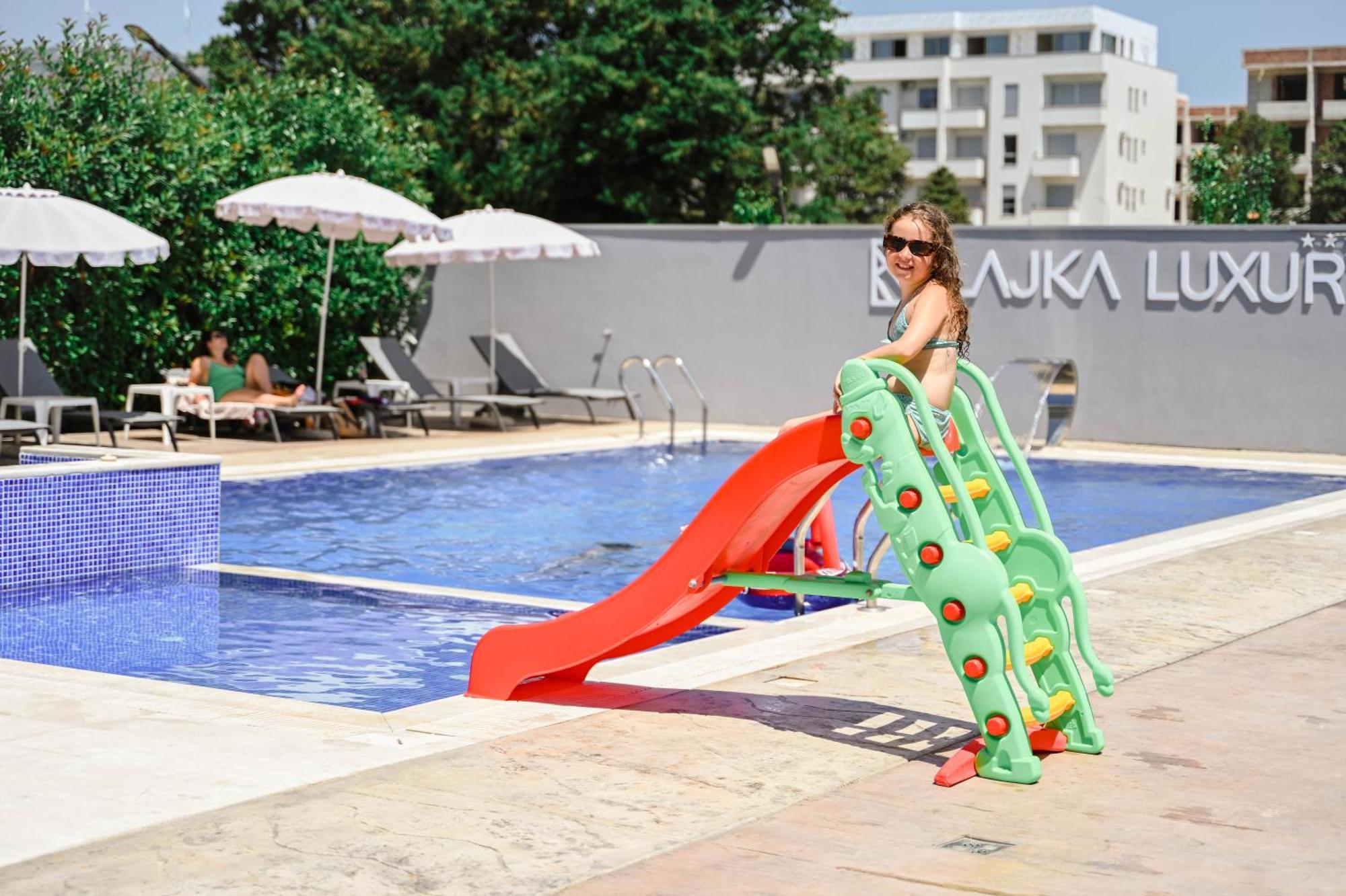 Hotel Lajka Luxury Ulcinj Exterior photo