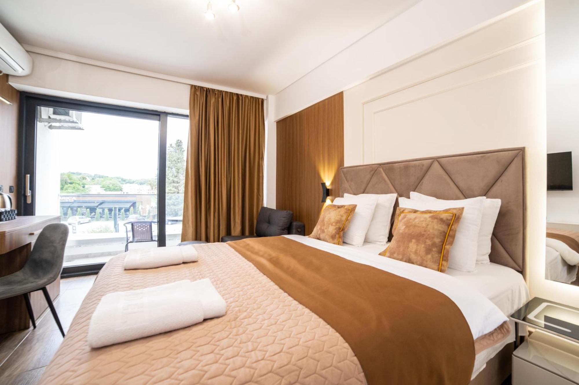 Hotel Lajka Luxury Ulcinj Exterior photo